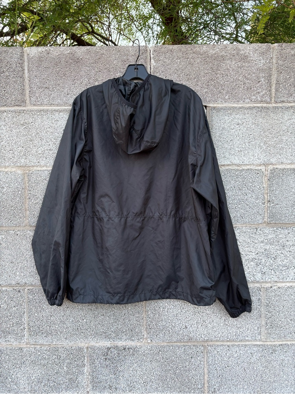 Columbia Center Ridge Windbreaker Hooded Jacket Men's Medium Black XM0287 Light - Picture 4 of 9